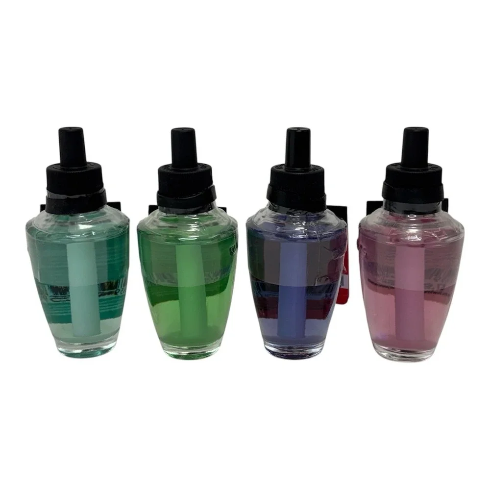 Bath & Body Works Wallflowers Clean Sweet Home 4-Pack Milk Bar Birthday Cake